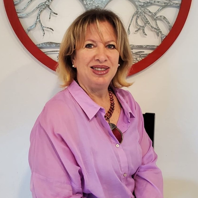 Valeria Starowlansky